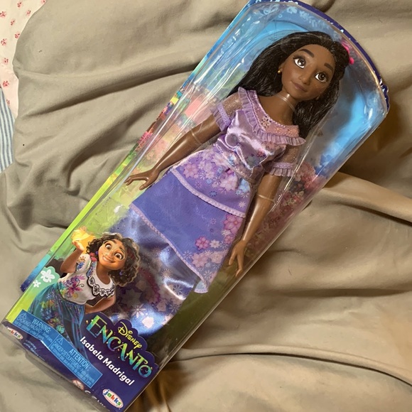 Isabela Madrigal, Disney Encanto figure - Picture 1 of 2